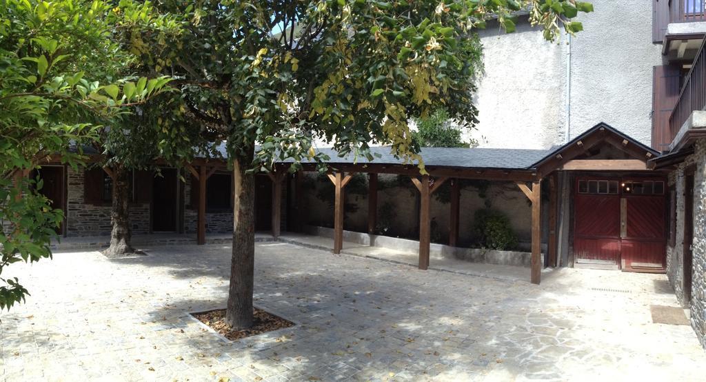 Gites Au Chant Des Marmites Saint-Lary-Soulan Zewnętrze zdjęcie